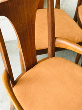 Load image into Gallery viewer, Stunning Broyhill Brasilia MCM Dining Table &amp; Chairs