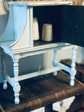 Load image into Gallery viewer, Adorable Vintage Sewing Boxes