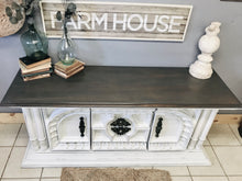 Load image into Gallery viewer, Stunning Ornate Vintage TV Stand