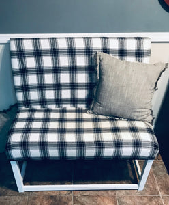 Farmhouse Entryway Banquette Bench