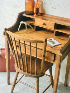 Beautiful Petite Vintage Writing Desk