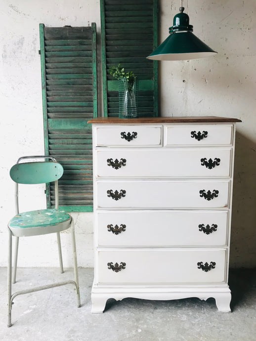 Pretty Farmhouse Vintage Chest of Drawers