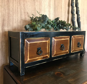 Adorable Wood Tabletop Cubby Box