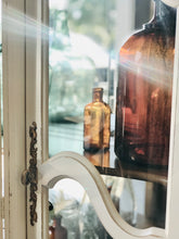 Load image into Gallery viewer, Stunning Vintage French Provincial China Cabinet