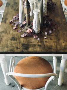Beautiful Farmhouse Dining Table & Chairs (7pc)