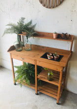 Load image into Gallery viewer, Pretty Solid Lightweight Wood Potting Bench