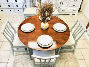 Beautiful Vintage MCM Table & Chairs