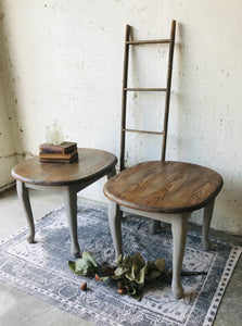 Cute French Gray End Table Set (2pc)