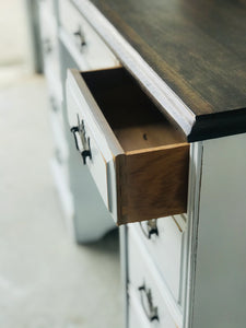 Classy Vintage Farmhouse Desk