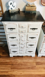 Charming Farmhouse Dresser Set