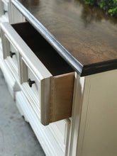 Load image into Gallery viewer, Stunning Vintage Farmhouse Nightstand Set