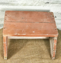 Load image into Gallery viewer, Primitive bench/riser