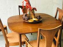 Load image into Gallery viewer, Stunning Broyhill Brasilia MCM Dining Table &amp; Chairs