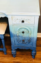 Load image into Gallery viewer, Gorgeous Antique Ombré Vanity &amp; Stool