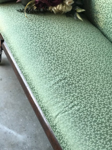 Beautiful Late 1800s Antique Carved Mahogany Sofa