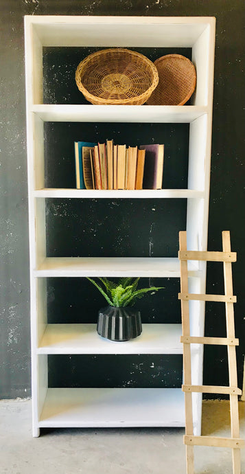 Perfect Chunky Solid Wood Bookshelf