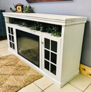 Beautiful Modern Farmhouse Fireplace Console