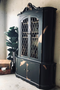 Gorgeous Large Black & Gold China Cabinet