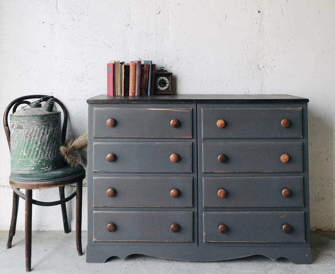 Adorable Vintage Gray Dresser