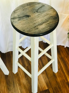 Adorable Farmhouse Counter-height Bar Stools