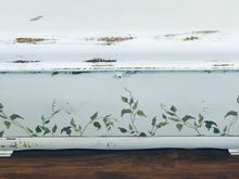 Load image into Gallery viewer, Gorgeous Vintage Garden Inspired Lane Cedar Chest
