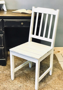 Charming Primitive Vintage Desk & Chair