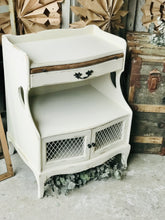 Load image into Gallery viewer, Stunning Vintage French Provincial Nightstand or End Tables set