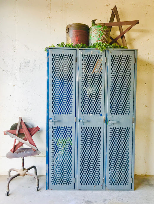 Amazing Vintage Industrial Triple Locker