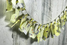 Load image into Gallery viewer, Chicken Print Yellow Bunting