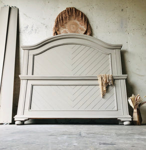 Pretty Neutral Queen Bed Frame (Complete)