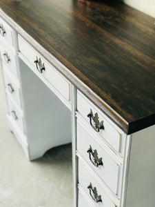 Classy Vintage Farmhouse Desk