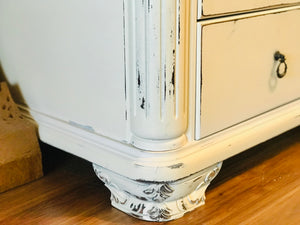 Pretty Solid Wood Farmhouse Chest of Drawers