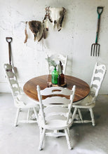 Load image into Gallery viewer, Beautiful Vintage Round Farmhouse Table &amp; Chairs Set