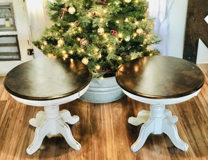 Adorable Farmhouse Mini Pedestal End Tables