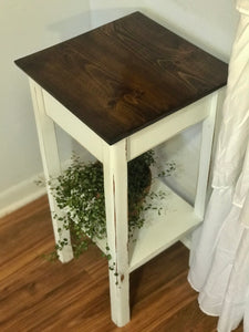 Adorable Accent Table or Plant Stand