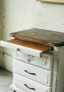 Beautiful Chunky Farmhouse Nightstand Set (2)