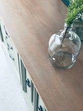 Load image into Gallery viewer, Stunning Vintage Dixie Bedroom Set (3pc)