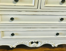 Load image into Gallery viewer, Gorgeous Clawfoot Chest of Drawers w/Mirror