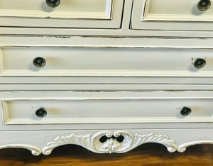 Gorgeous Clawfoot Chest of Drawers w/Mirror