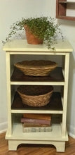 Load image into Gallery viewer, Perfect Farmhouse Accent Shelf