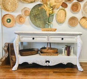 Gorgeous Clawfoot Buffet or Entryway Table