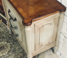 Load image into Gallery viewer, Ornate Vintage French Style Nightstand