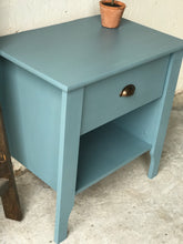 Load image into Gallery viewer, Pretty Modern Single Nightstand