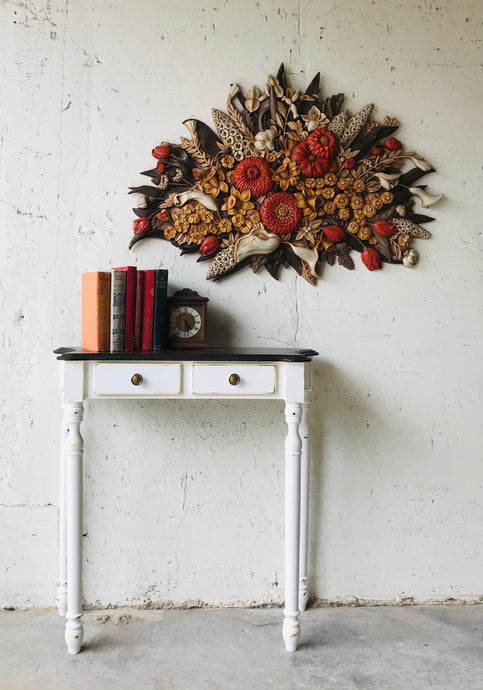Pretty & Petite Farmhouse Entryway Table