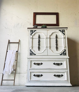 Stunning Bedroom Set