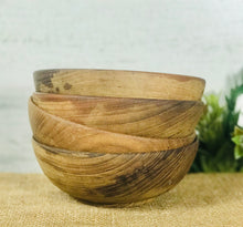 Load image into Gallery viewer, Wood bowl set (4)