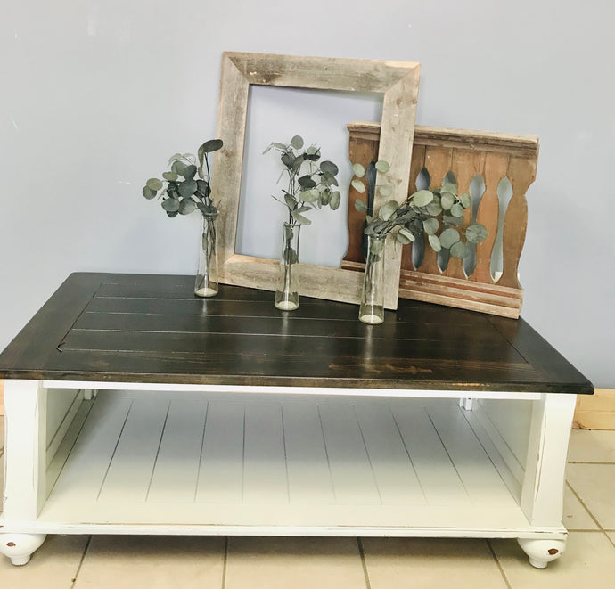 Perfect Farmhouse Coffee Table