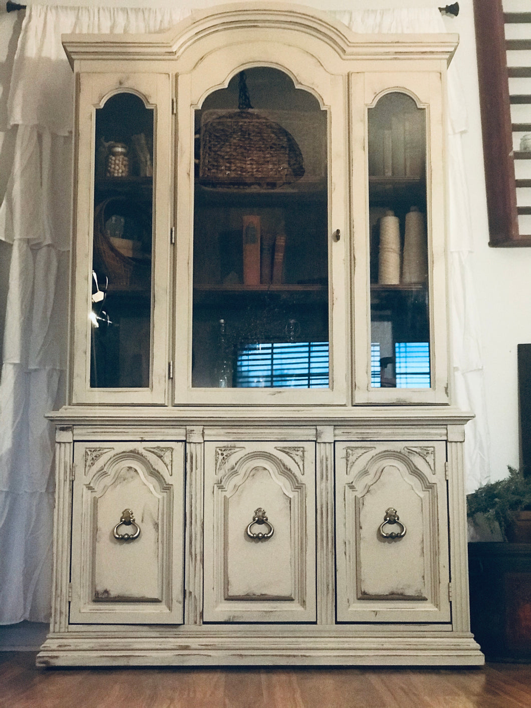 Pretty Shabby Chic Grey China Cabinet