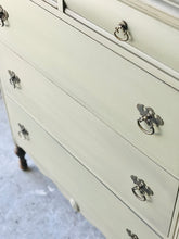 Load image into Gallery viewer, Beautiful Antique Chest of Drawers