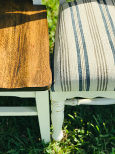 Gorgeous Farmhouse Table & Chairs